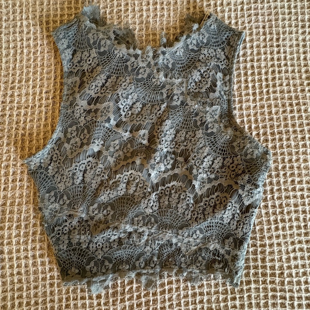 Elegant Gray Lace Sleeveless Top